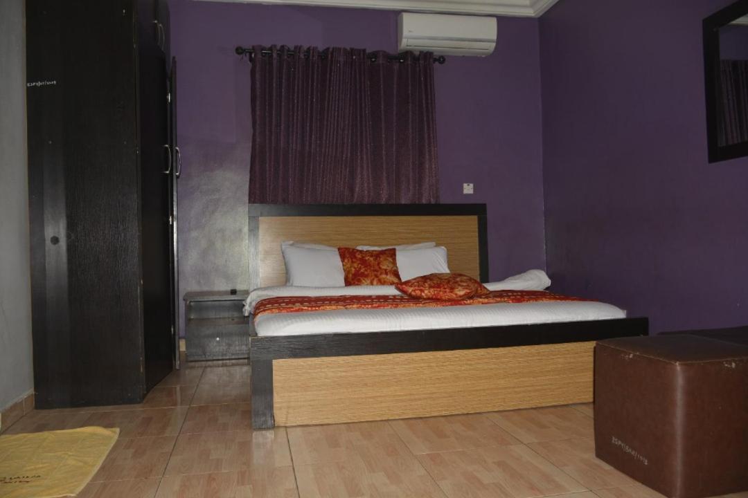 Esporta Suites Yaba Lagos Exterior foto