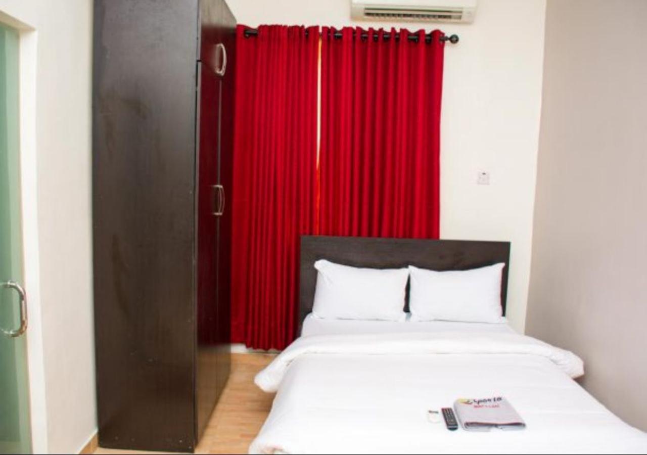 Esporta Suites Yaba Lagos Exterior foto